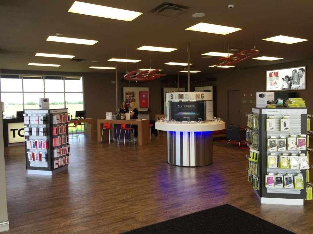 Verizon Authorized Retailer, TCC | 2082 IL-50, Bourbonnais, IL 60914, USA | Phone: (815) 937-9633