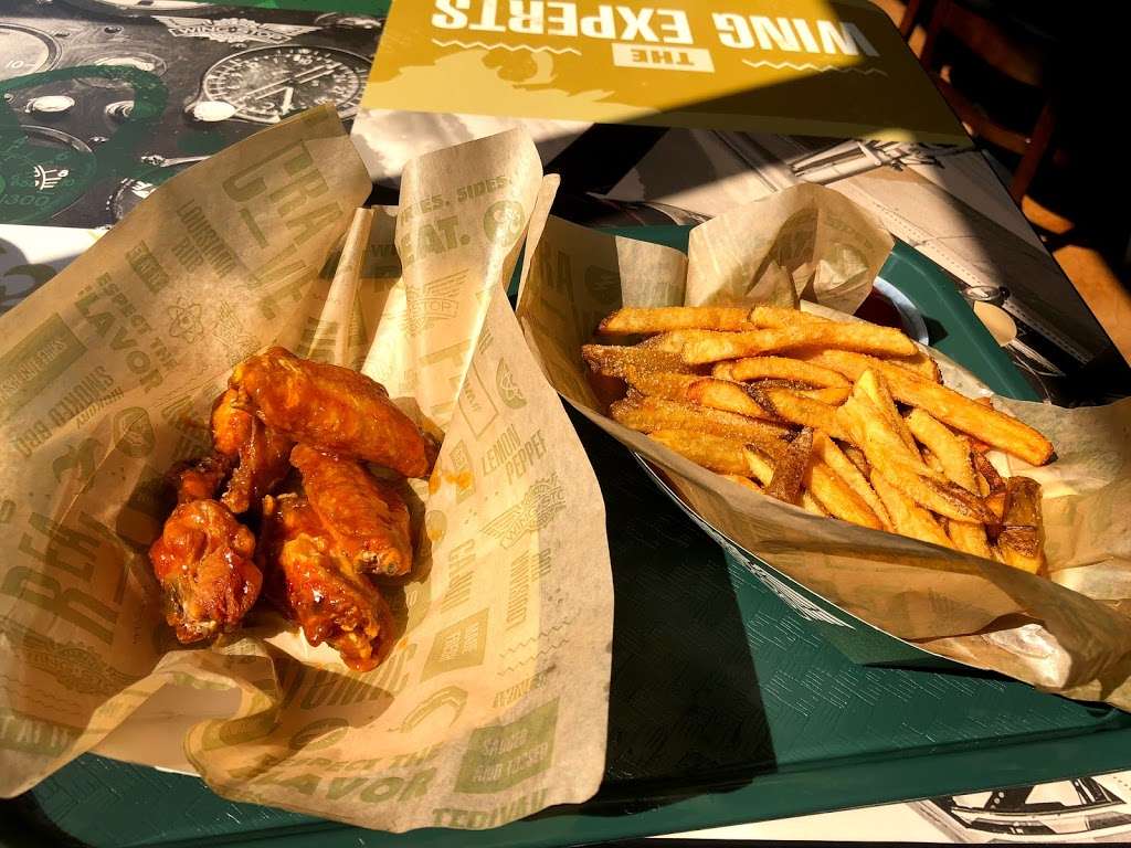 Wingstop | 2328 S Kirkman Rd, Orlando, FL 32811, USA | Phone: (407) 250-4400