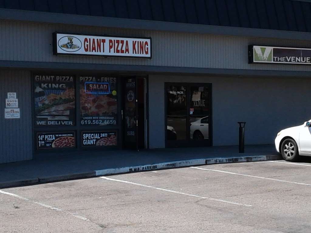 Giant Pizza King | 9614 Carlton Hills Blvd, Santee, CA 92071, USA | Phone: (619) 562-4659