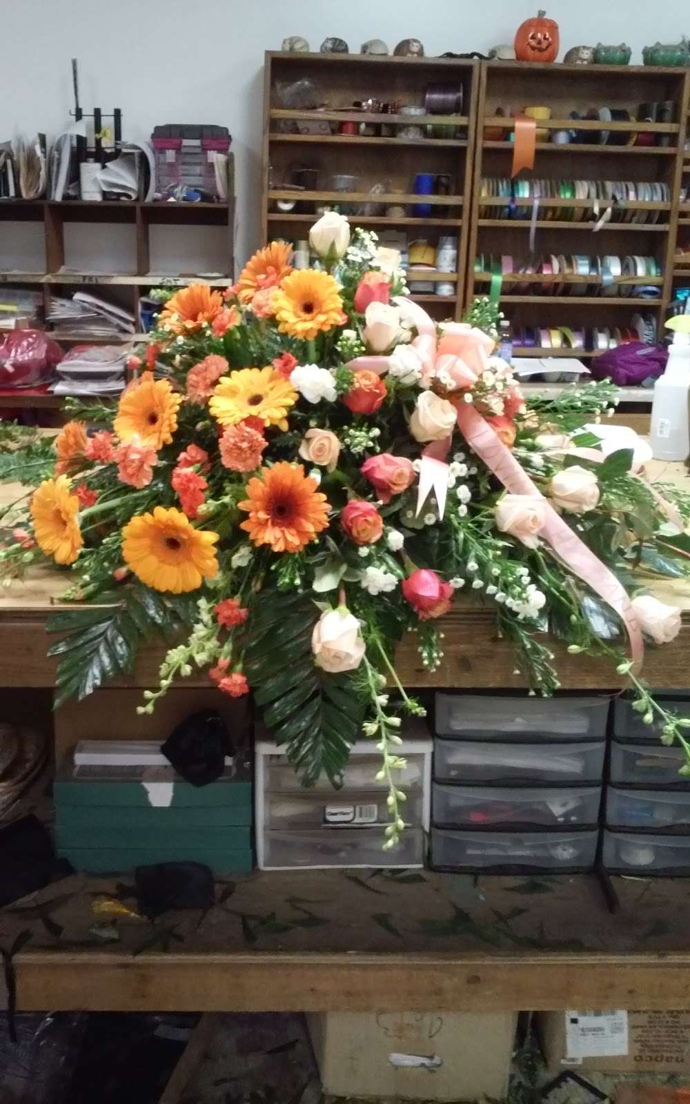 Marias Flowers, Weddings & More | 1674 Pennington Rd, Ewing Township, NJ 08618, USA | Phone: (609) 771-0500