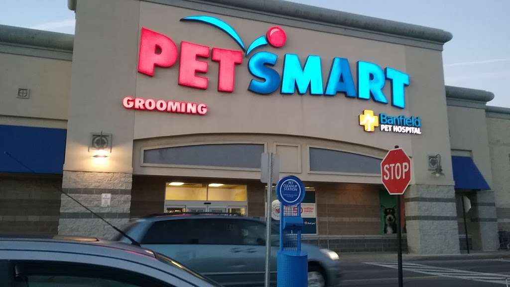 PetSmart | 17740 Garland Groh Blvd, Hagerstown, MD 21740 | Phone: (301) 665-2820