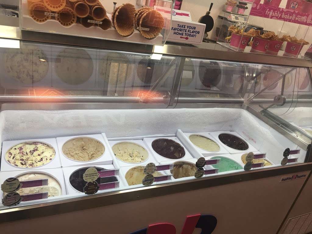 Baskin-Robbins | 616 Ventura St, Fillmore, CA 93015 | Phone: (805) 625-7171