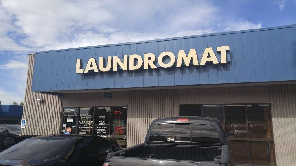 Superior Laundries - Chambers Laundromat | 15200 E 6th Ave, Aurora, CO 80011 | Phone: (303) 364-2934