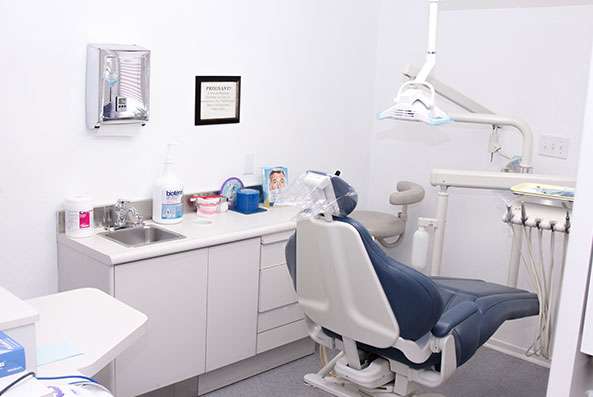 Regal Dentistry | 3663 E Sunset Rd #507, Las Vegas, NV 89120, USA | Phone: (702) 436-6186