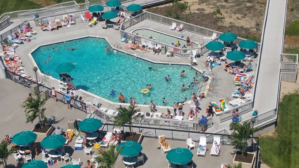 Sea Colony | 33548 Market Pl, Bethany Beach, DE 19930, USA | Phone: (302) 537-8888