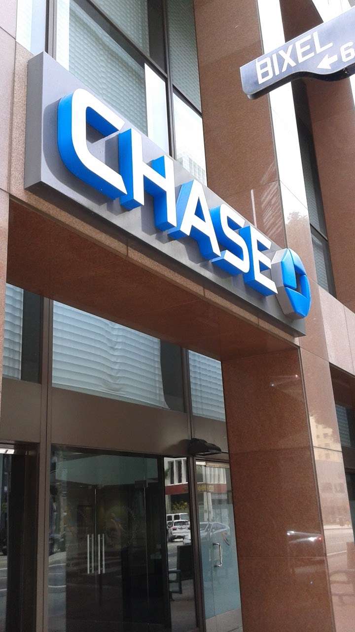 Chase Bank | 1100 Wilshire Blvd Ste 3, Los Angeles, CA 90017, USA | Phone: (213) 443-0501