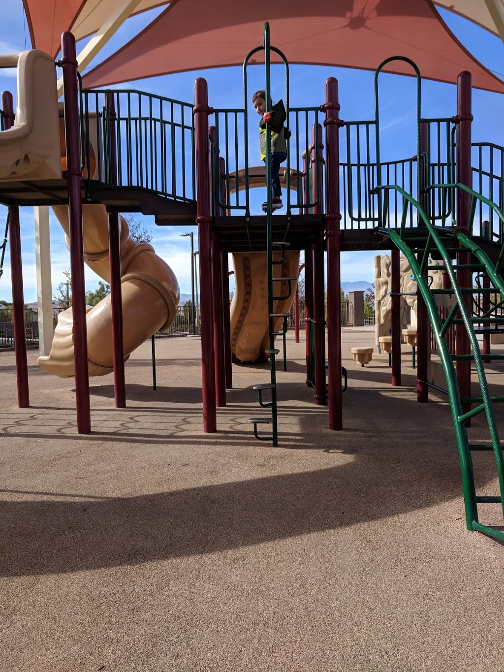 Madeira Canyon Park | 2390 Democracy Dr, Henderson, NV 89044, USA | Phone: (702) 267-5840