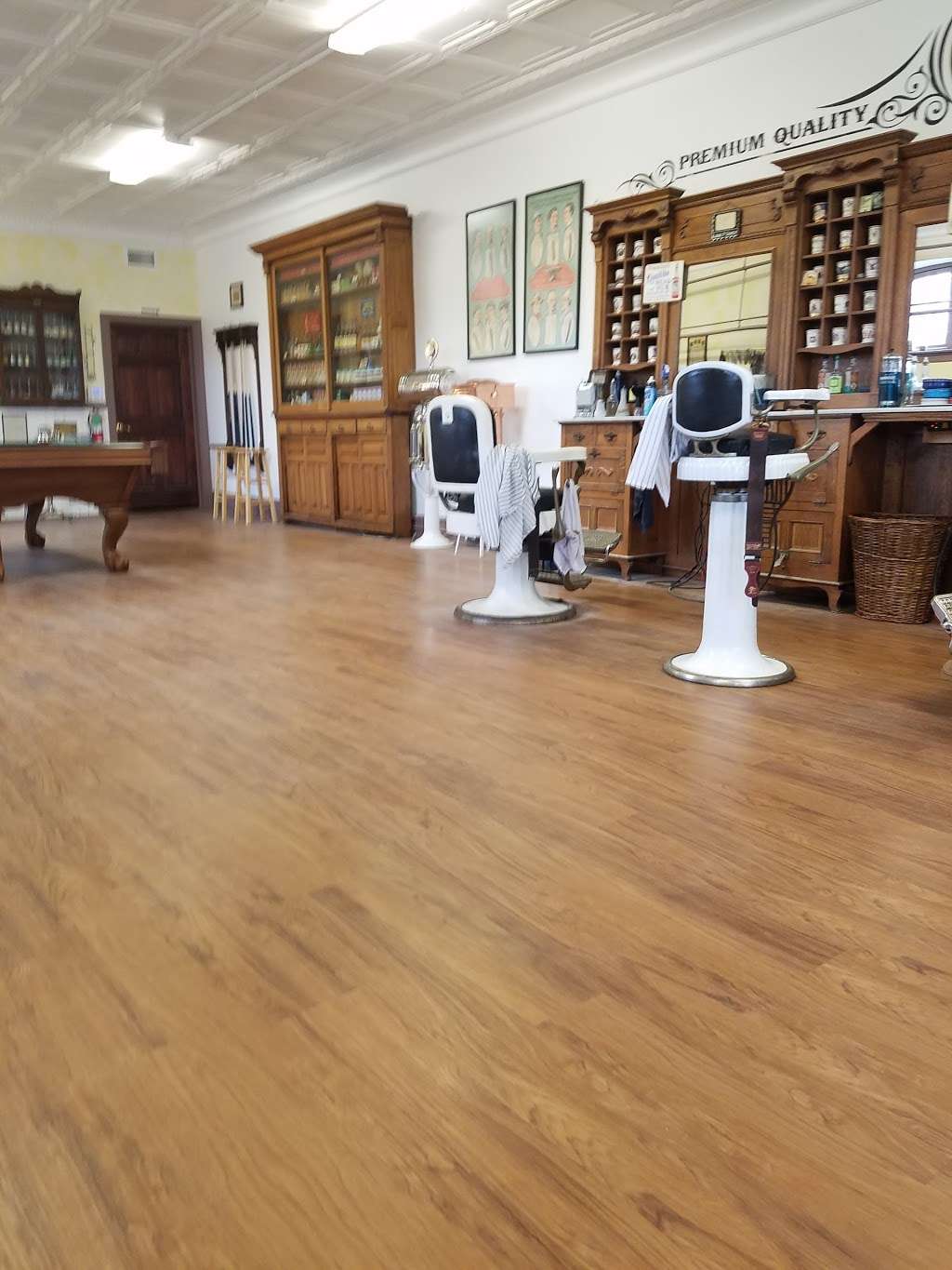 Reeds Barber Shop | 118 Gravel Pike, Pennsburg, PA 18073, USA | Phone: (215) 234-2400