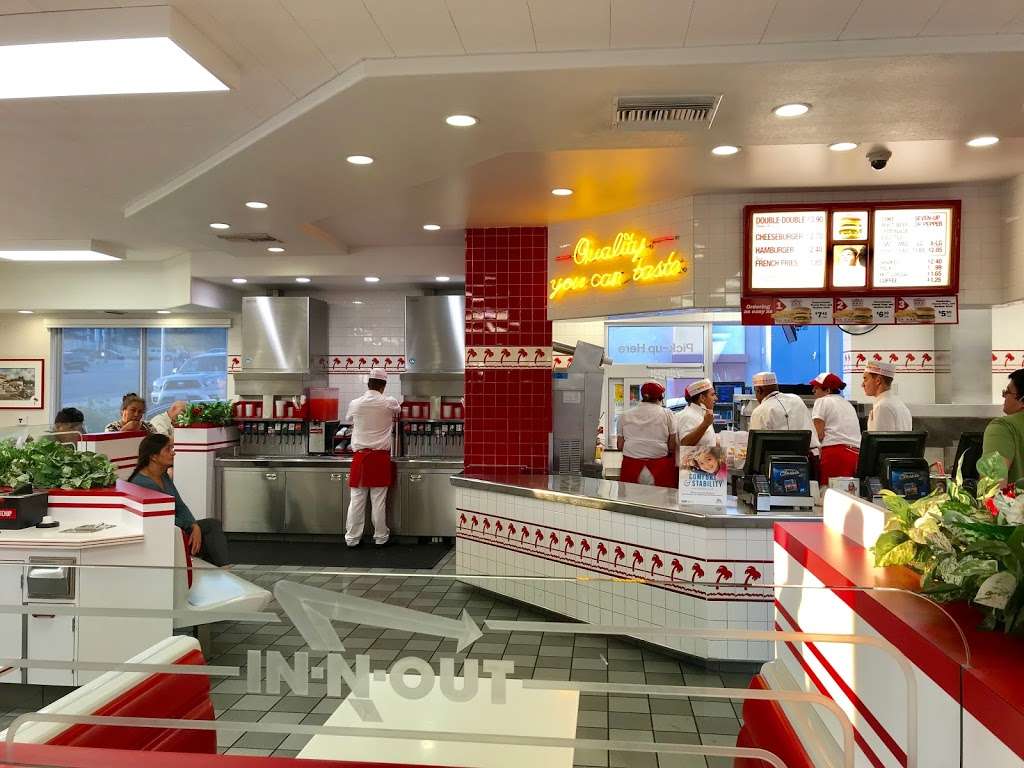 In-N-Out Burger | 28368 Sand Canyon Rd, Santa Clarita, CA 91351 | Phone: (800) 786-1000