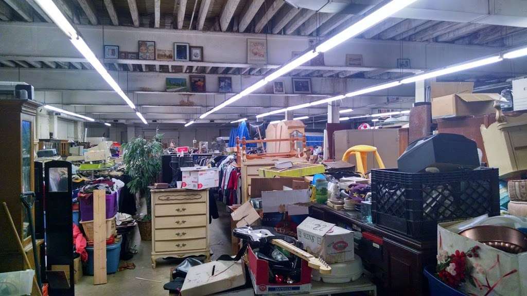 D & D Thrift Store | 5456 Walnut St, Philadelphia, PA 19139, USA | Phone: (215) 476-0066