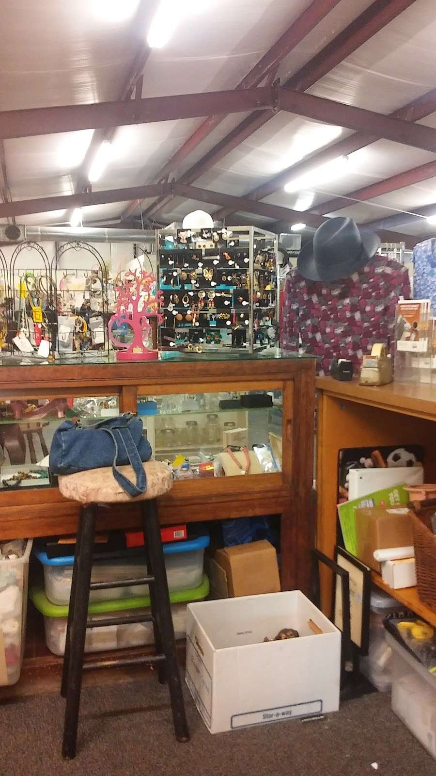 Sunshine Shop | 6915 2nd St, Hitchcock, TX 77563, USA | Phone: (409) 986-5632
