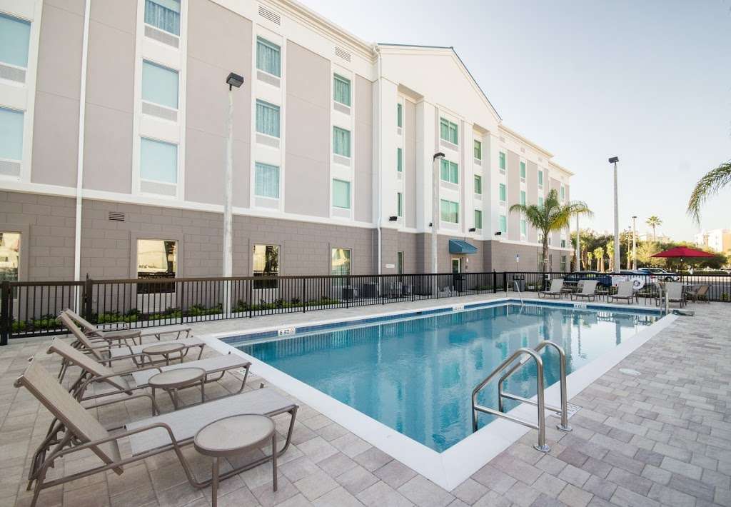 Hampton Inn & Suites Orlando at SeaWorld | 7003 Sea Harbor Dr, Orlando, FL 32821 | Phone: (407) 778-5900