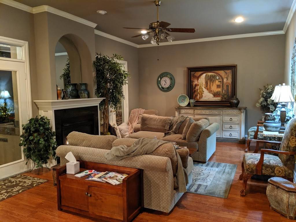 A Taste of Italy Inn - Upscale Italianate B&B | 6111 S Trenton Ave, Tulsa, OK 74136, USA | Phone: (918) 609-3447