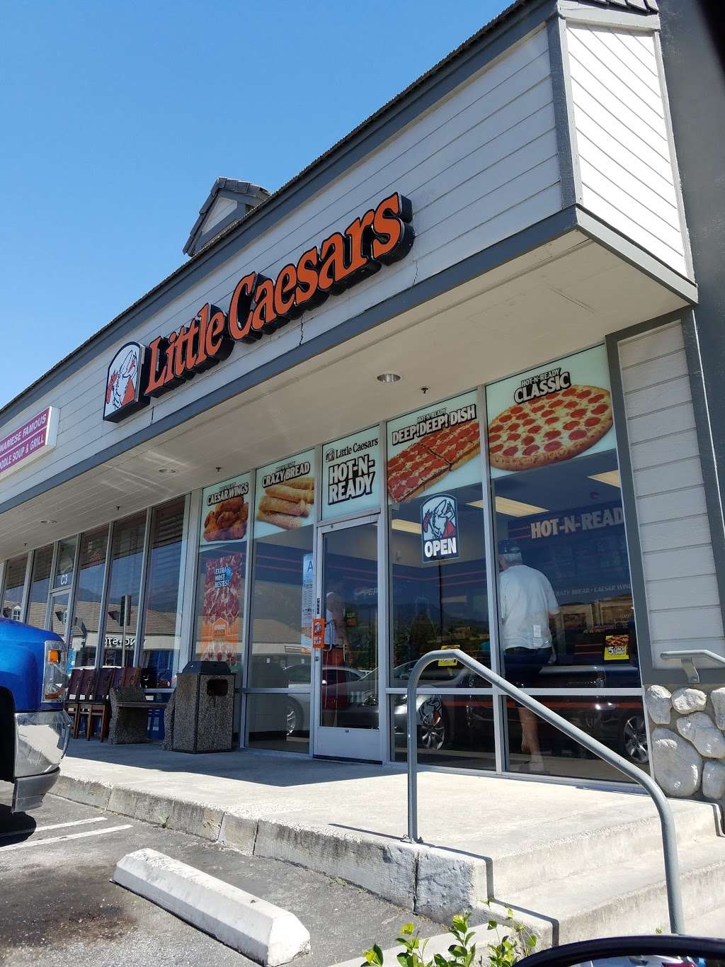 Little Caesars Pizza | 33561 Yucaipa Blvd, Yucaipa, CA 92399, USA | Phone: (909) 790-9480