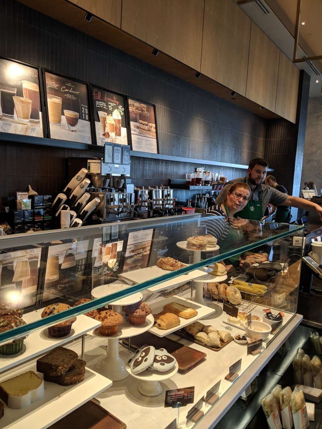 Starbucks | 12 Farm View, Montvale, NJ 07645, USA | Phone: (201) 391-3407