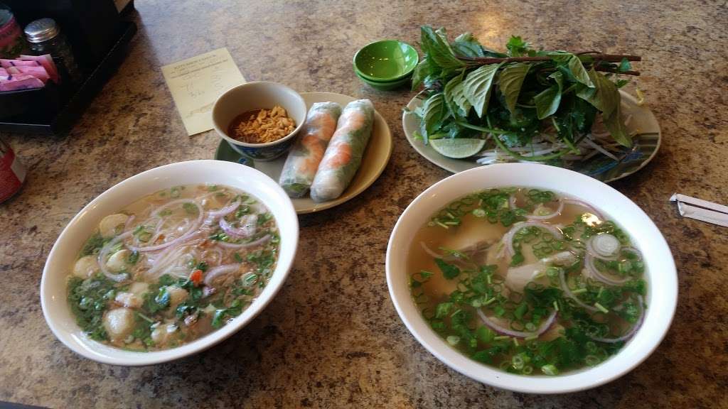 Pho Ben Noodle House | 3613 Hwy 6, Sugar Land, TX 77478, USA | Phone: (281) 565-0492