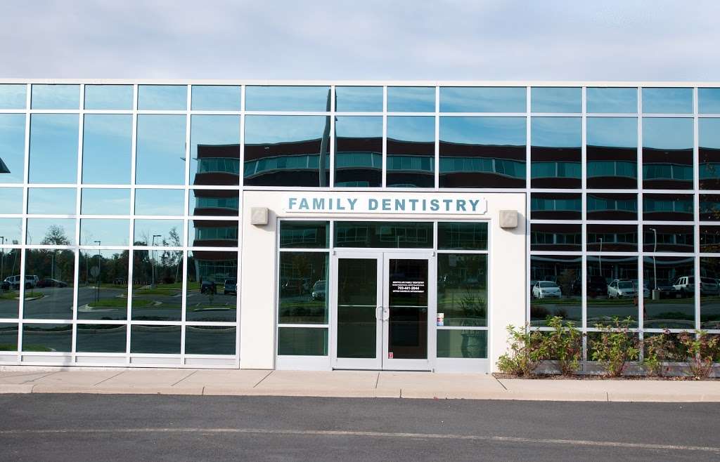 Montclair Family Dentistry | 3709 Fettler Park Dr, Dumfries, VA 22025, USA | Phone: (703) 441-2044