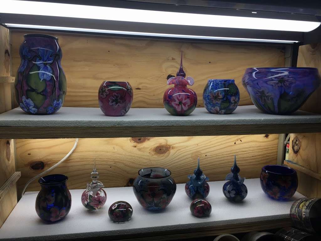 Lotton Art Glass Gallery & Studios | 24760 S Country Ln, Crete, IL 60417 | Phone: (708) 672-1400