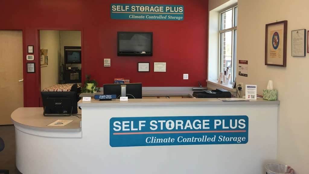 Self Storage Plus | 2 N La Plata Ct, La Plata, MD 20646, USA | Phone: (301) 861-3033