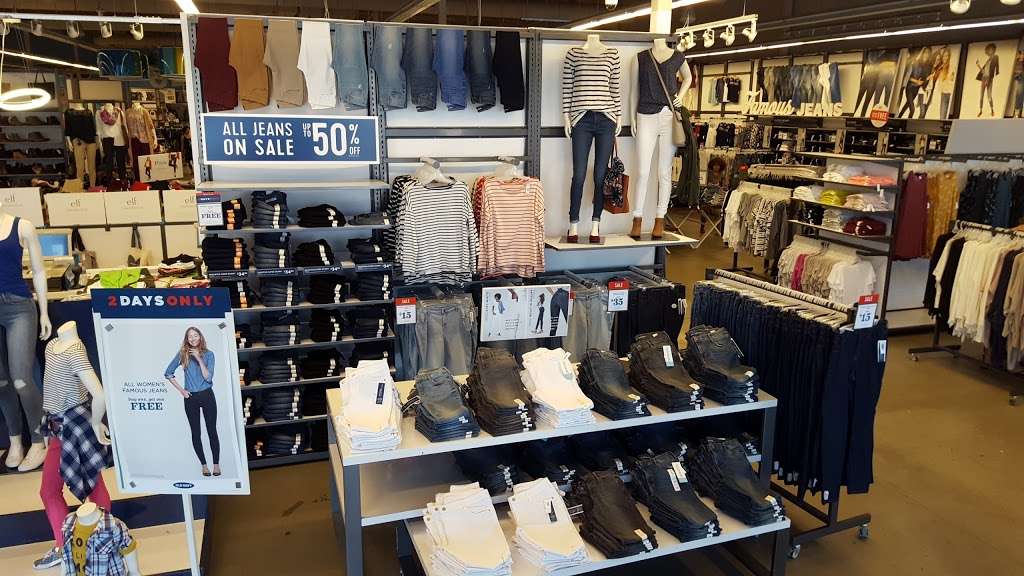 Old Navy | 649 W Edgar Rd, Linden, NJ 07036, USA | Phone: (908) 862-6167