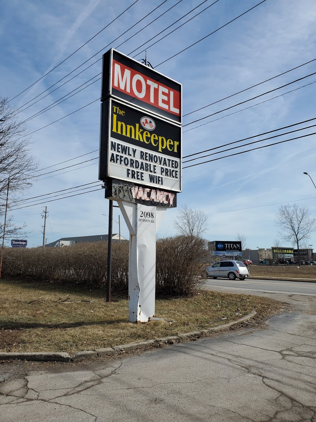 Innkeeper Motel | 2098 Division Rd, Windsor, ON N8W 1Z9, Canada | Phone: (519) 966-3845