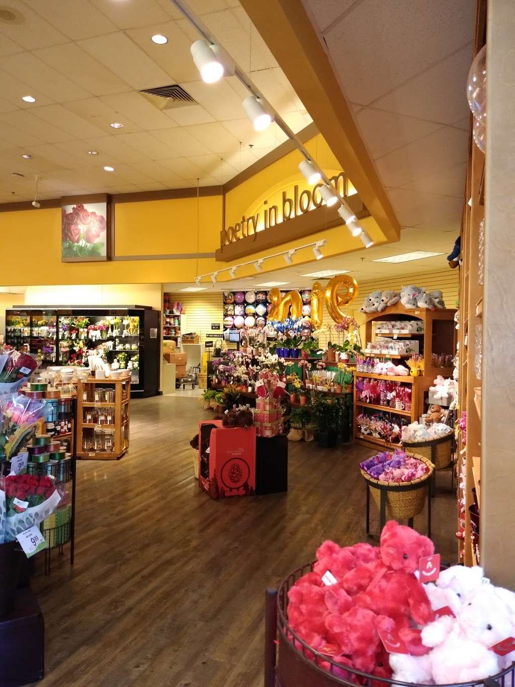 Safeway | 6202 S 16th St, Phoenix, AZ 85042, USA | Phone: (602) 268-0022