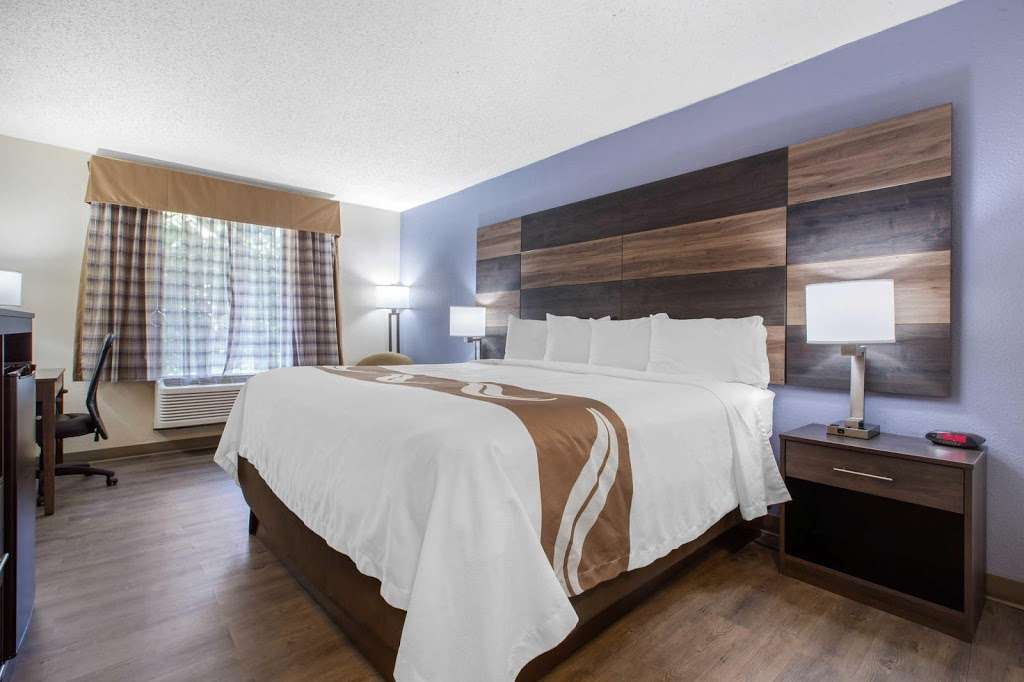 Quality Inn Airport-Near Uptown | 575 Clanton Rd, Charlotte, NC 28217 | Phone: (704) 523-0633