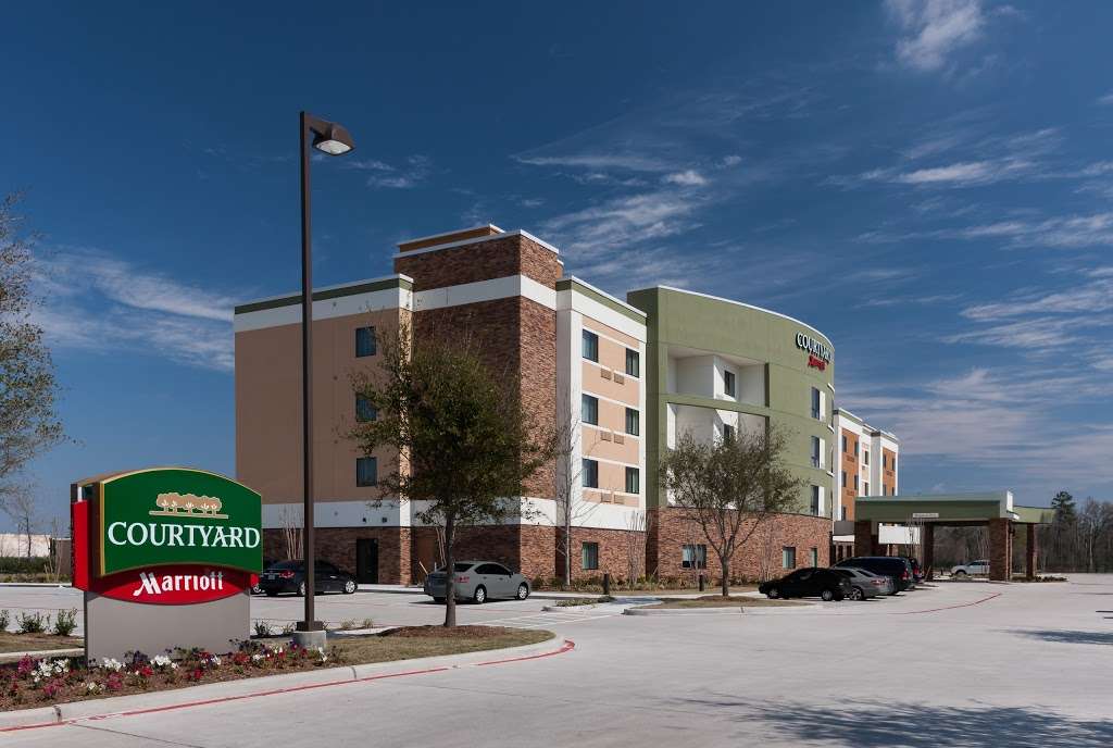 Courtyard by Marriott Houston North/Shenandoah | 19255 David Memorial Dr, Shenandoah, TX 77385 | Phone: (936) 273-6600