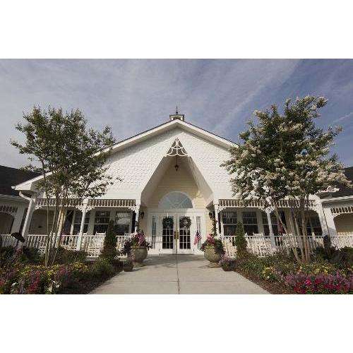 Carillon Assisted Living of Lincolnton | 440 Salem Church Rd, Lincolnton, NC 28092, USA | Phone: (704) 732-0029