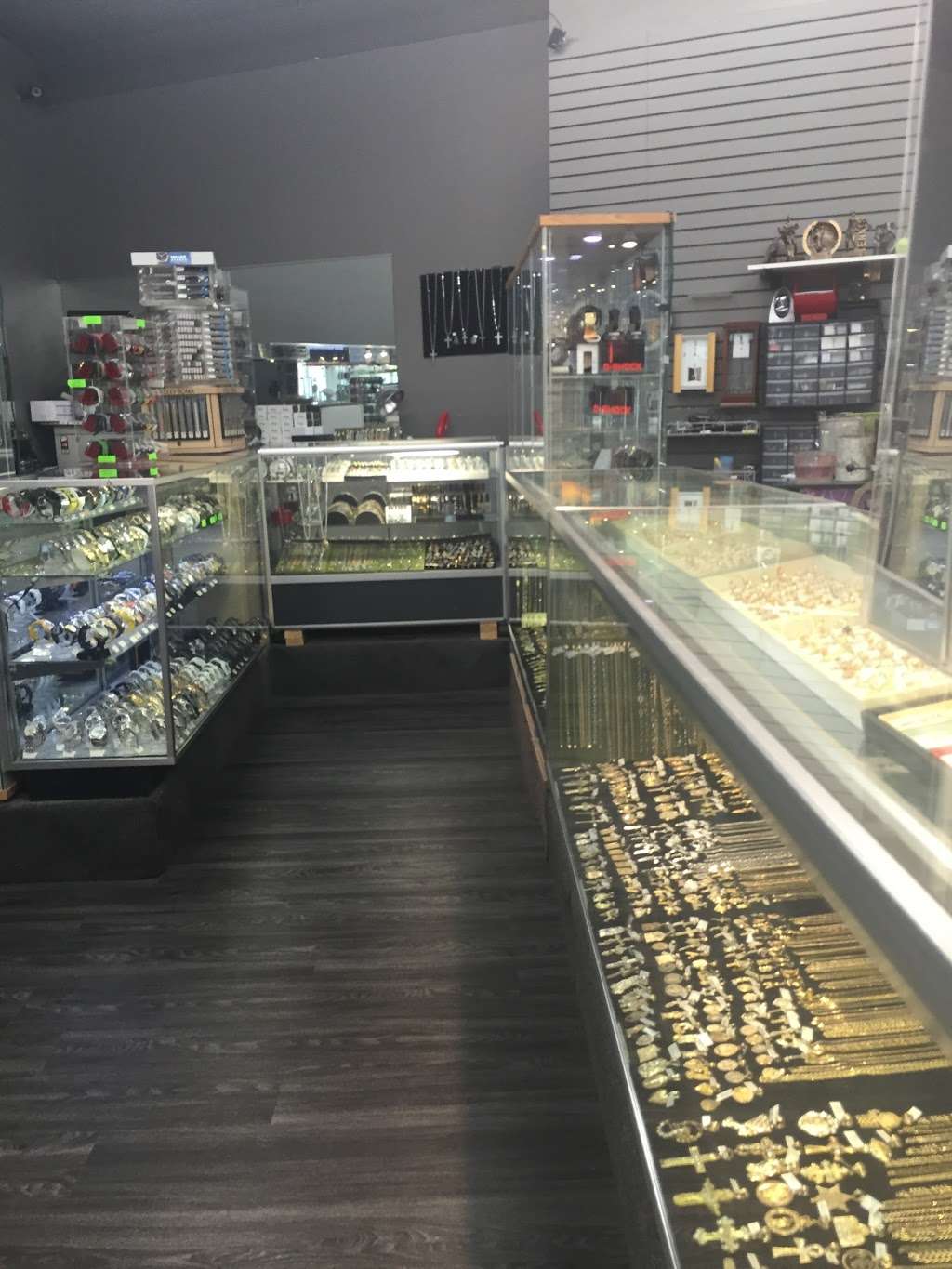 City Gold Jewelry I | 5401 S Wentworth Ave, Chicago, IL 60609, USA | Phone: (773) 728-6138