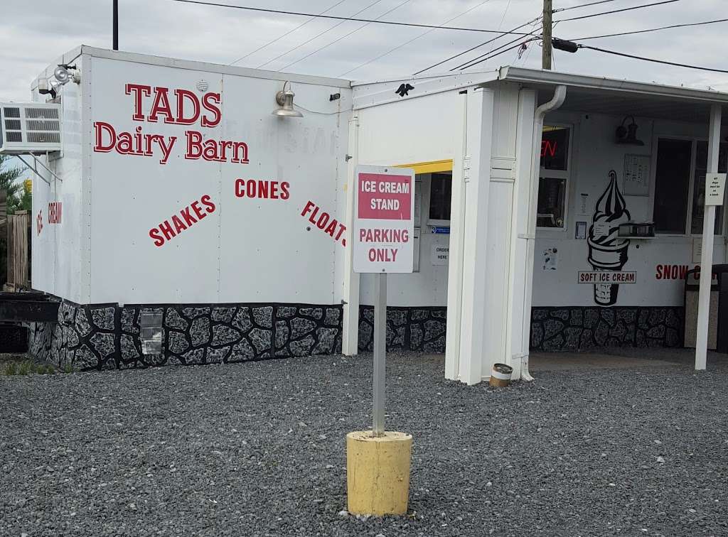 Tads Dairy Barn | 5299 US-11, Martinsburg, WV 25404