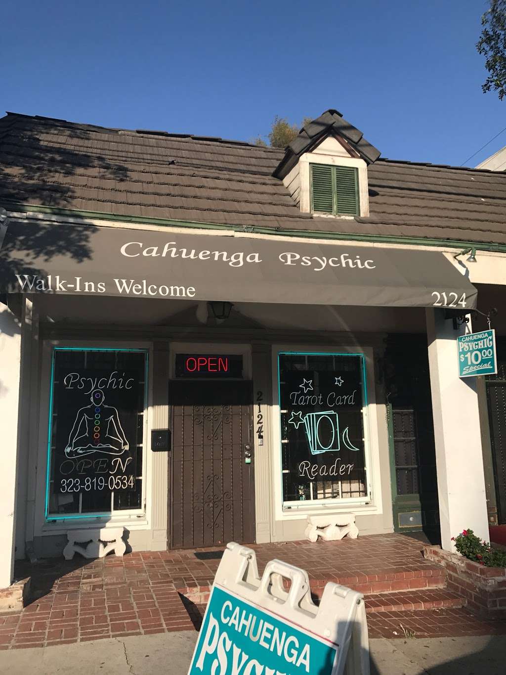 CAHUENGA PSYCHIC | 2124 N Cahuenga Blvd, Los Angeles, CA 90068, USA | Phone: (323) 819-0534