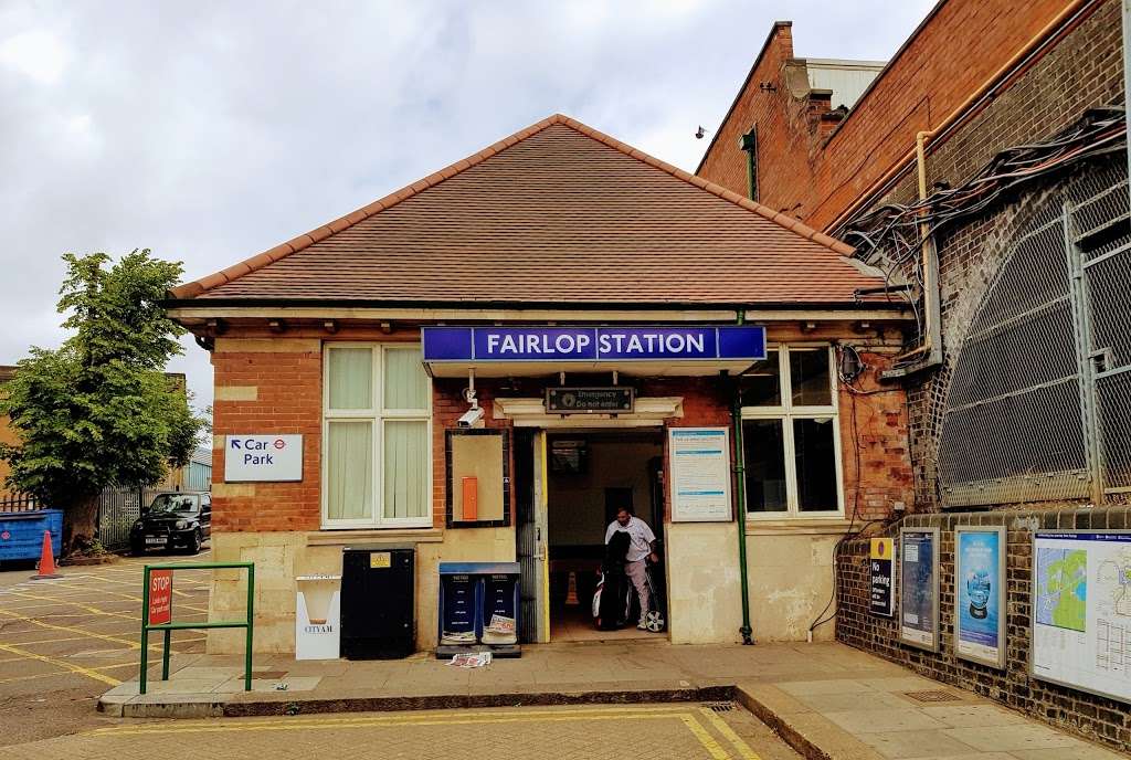 Fairlop Station | Forest Road, Ilford IG6 3HD, UK | Phone: 0343 222 1234