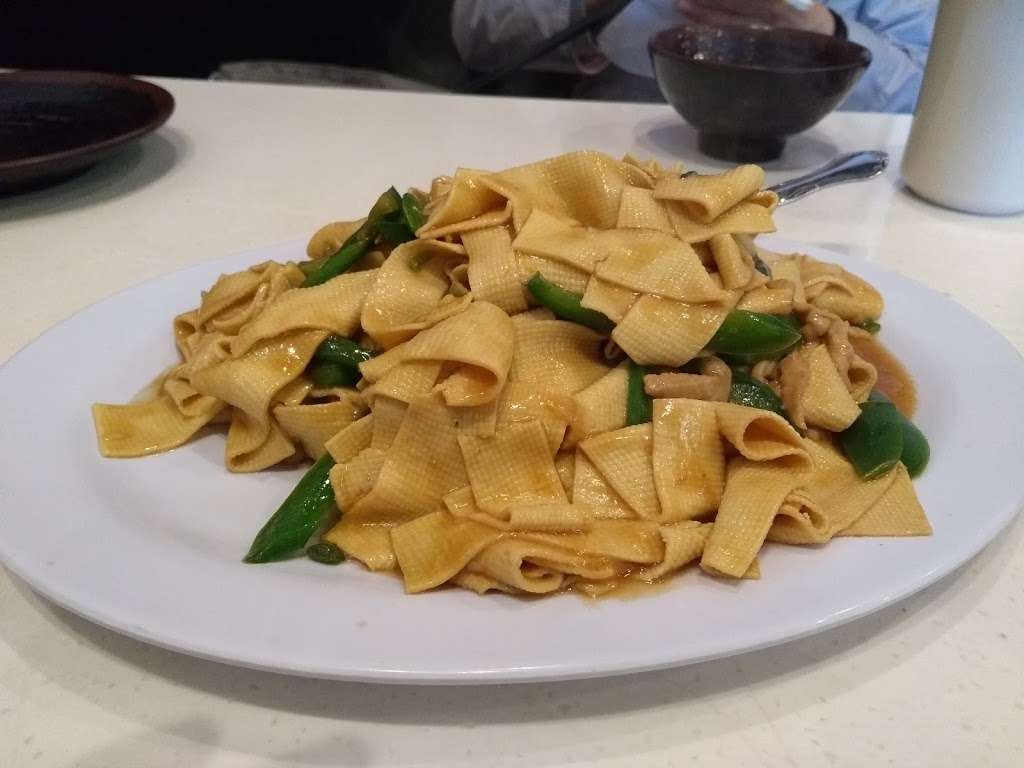 Chef Gengs | 8118 Garvey Ave B, Rosemead, CA 91770, USA | Phone: (626) 288-9699 Chef Gengs | 8118 Garvey Ave B, Rosemead, CA 91770, USA | Phone: (626) 288-9699