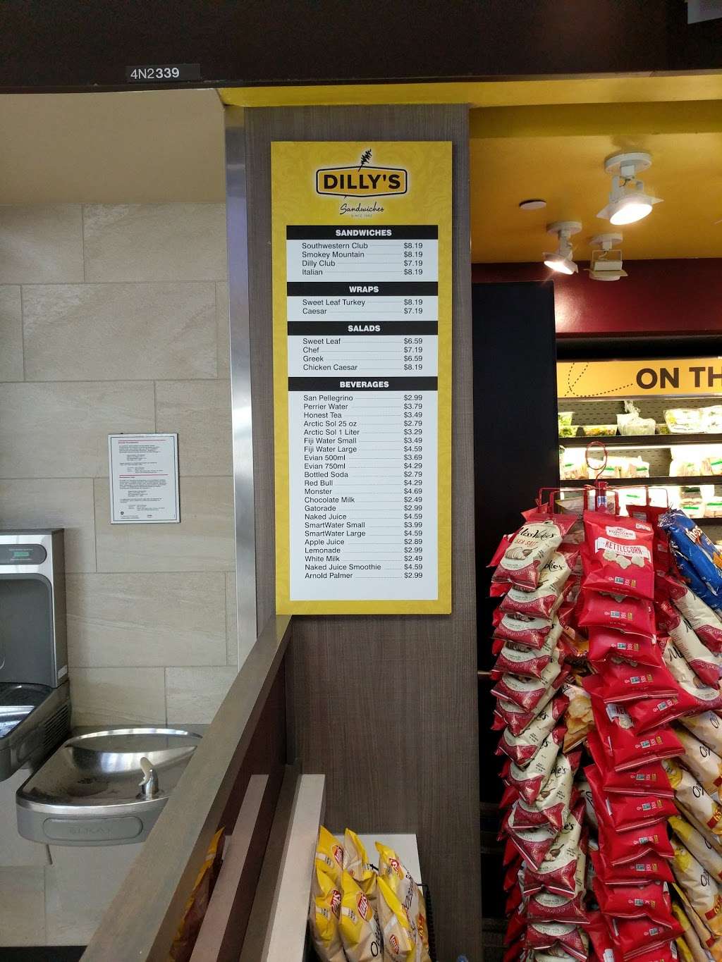 Dillys Deli | 3400 E Sky Harbor Blvd, Phoenix, AZ 85034 | Phone: (602) 273-3300