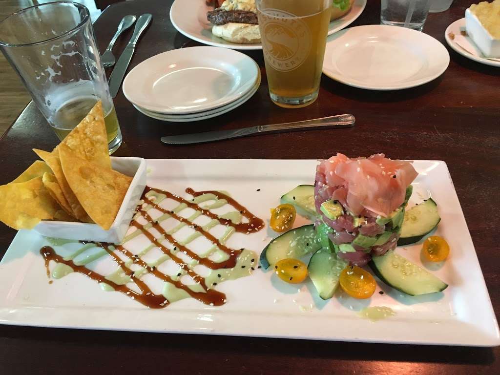 Waterfront Pub & Grill | 408 State Rd 50, Delavan, WI 53115, USA | Phone: (262) 728-4700