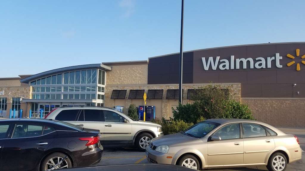Walmart Supercenter | 7075 W Wheatland Rd, Dallas, TX 75249, USA | Phone: (469) 608-6228