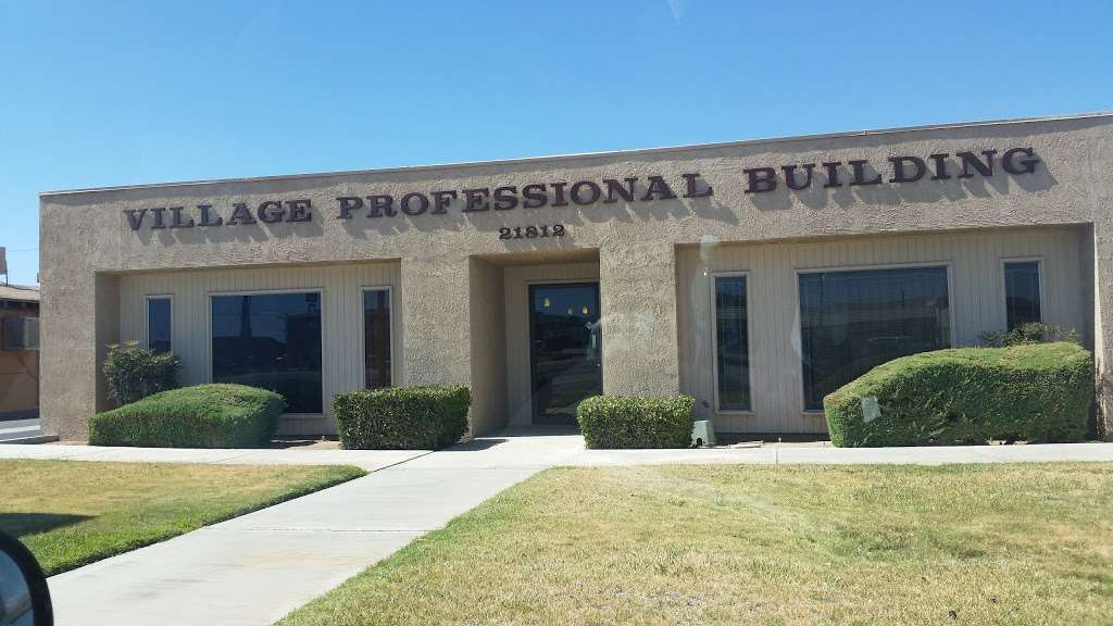 village professional building | 21812 Outer Hwy 18 N, Apple Valley, CA 92307, USA