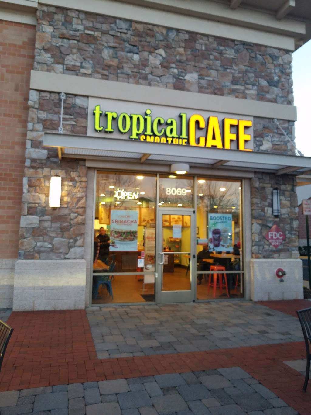 Tropical Smoothie Cafe | 8069 Stonewall Shops Square, Gainesville, VA 20155 | Phone: (703) 754-0404