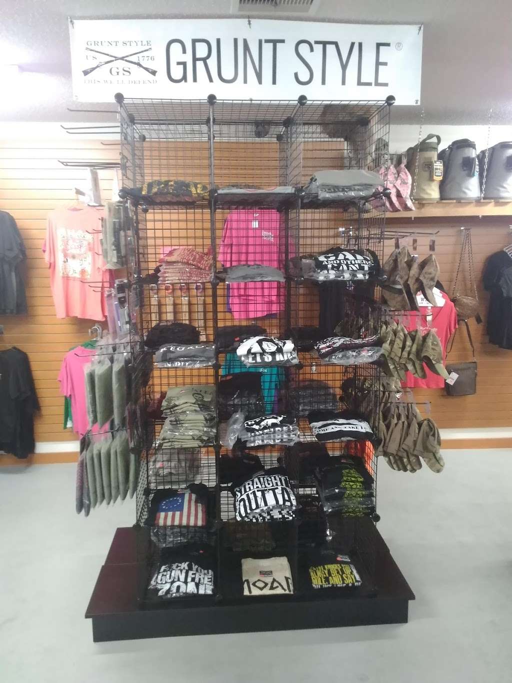 Magnolia Hunting Supply | 25434 Hardin Store Rd, Magnolia, TX 77354, USA | Phone: (281) 766-1045