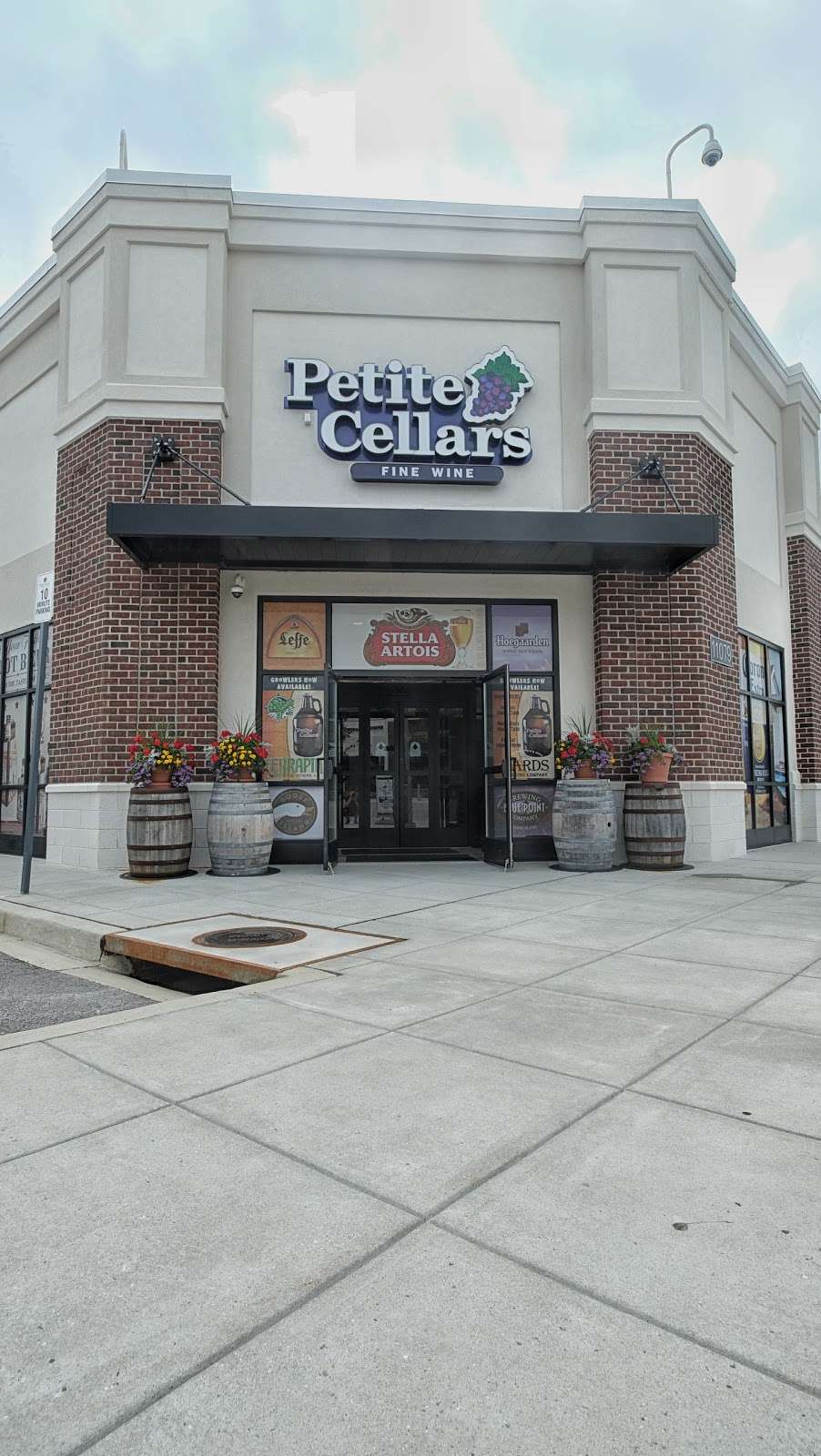 Petite Cellars | 11079 Resort Road, Ellicott City, MD 21042 | Phone: (410) 750-0562