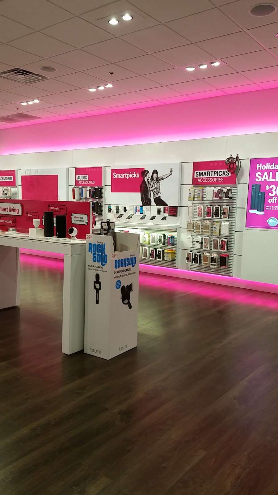 T-Mobile | 14899 151st St, Olathe, KS 66062, USA | Phone: (913) 712-9277