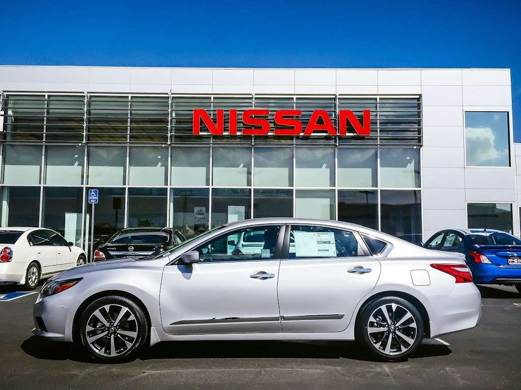 Valley Hi Nissan | 15722 Valley Park Ln, Victorville, CA 92394 | Phone: (760) 241-1700