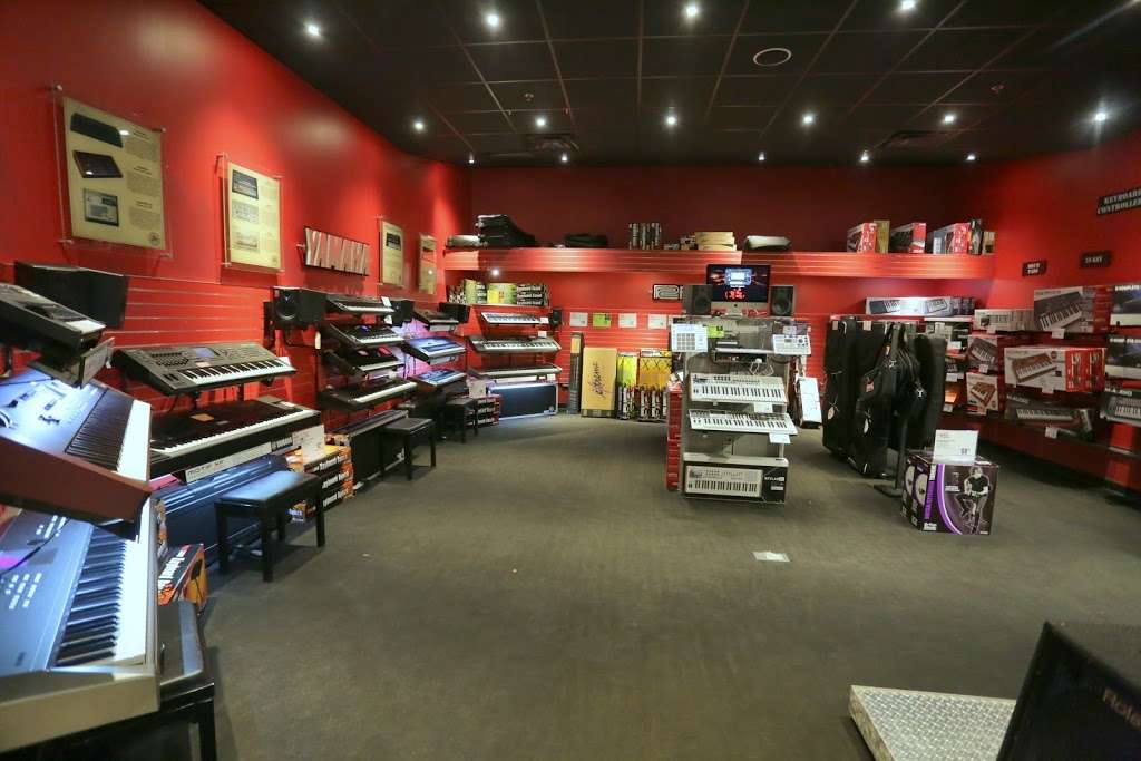 Guitar Center | 4271 W 167th St, Country Club Hills, IL 60478 | Phone: (708) 799-0315