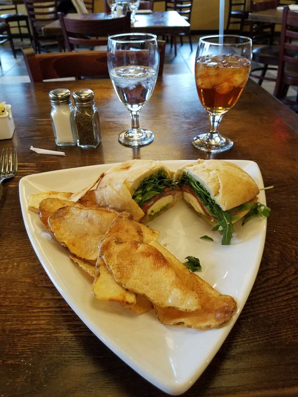 Arugula Ristorante | 275 Wilmington West Chester Pike, Chadds Ford, PA 19317 | Phone: (610) 358-0888
