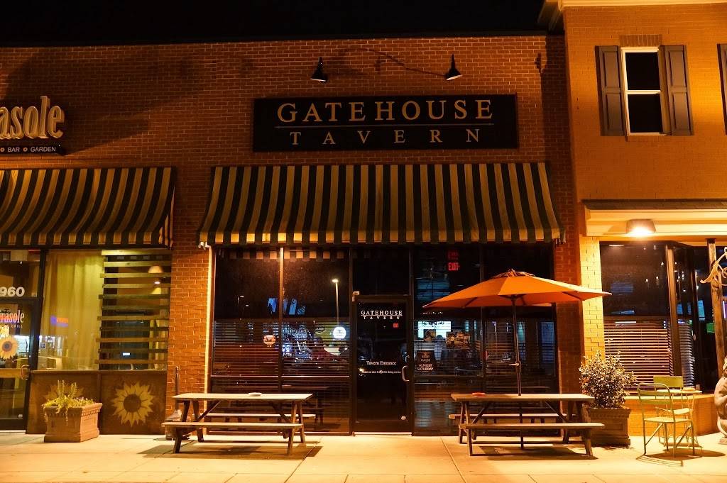 Gatehouse Tavern | 960 Gateway Commons Cir, Wake Forest, NC 27587, USA | Phone: (919) 569-6745