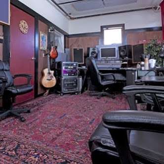 Light House Recording | 735 Sir Francis Drake Blvd, San Anselmo, CA 94960, USA | Phone: (415) 754-3344