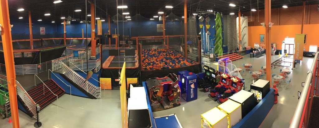 Sky Zone Trampoline Park | 1701 Hempstead Rd #102, Lancaster, PA 17601 | Phone: (717) 208-8922