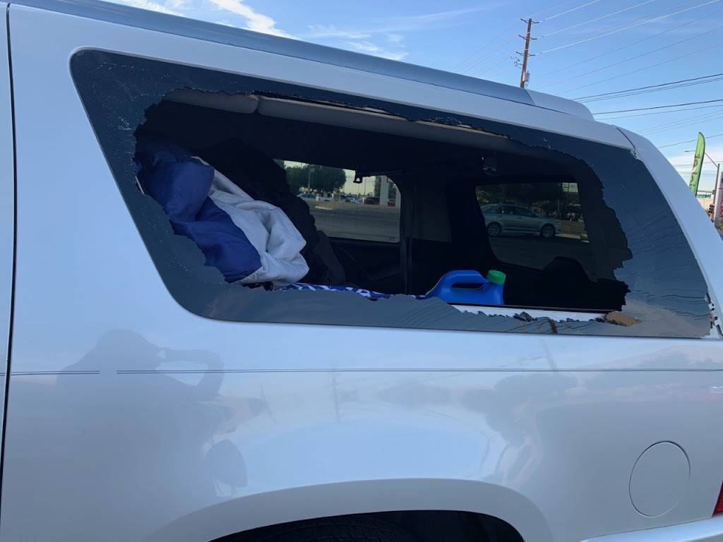 Auto Glass & Auto Power Window Repairs Las Vegas , NV | 4245 E Sahara Ave suite 1 1, Las Vegas, NV 89104, USA | Phone: (702) 224-2664