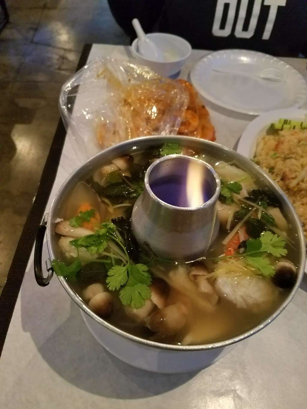 Lets Sea | 8620 Garfield Ave, South Gate, CA 90280, USA | Phone: (562) 927-9900
